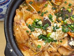 奇味石锅鱼-老东阳·外婆菜(横店店)