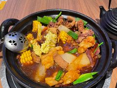 -炉角·鲍鱼牛腩煲(国贸商城店)