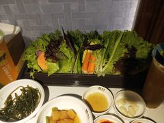 生菜-本家韩国烤肉(青岛万象城店)