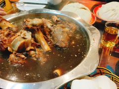 -聚首堂·特色小吃·肘子(什刹海德胜门店)