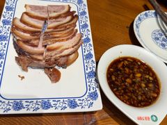 -老天桥酱肉烧饼夹肘子(天桥店)