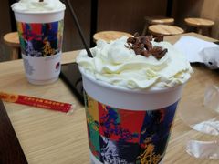 -茶颜悦色(金茂览秀城LG层外街店)
