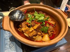 招牌牛腩煲-酒肆浅葱·特色菜馆(卓悦intown店)