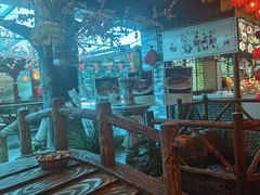 -红色根据地文化主题酒店(太湖街店)