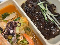 -贵宾庄炸酱面·韩式料理(高区店)