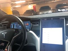 -TESLA 特斯拉(上海太古汇体验店)