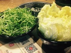 -左庭右院鲜牛肉火锅(金山万达店)