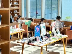 -朵云书院(滴水湖店)