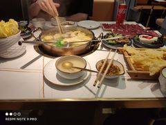 -牛人日志·鲜牛肉骨汤火锅(万科里瑧店)
