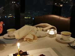 -天龙轩(香港丽思卡尔顿酒店)