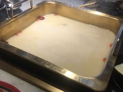 -尚尚仙·酸汤猪手·猪肚鸡火锅(华联万柳购物中心店)