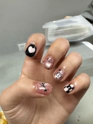 -小黑瓶美甲美睫