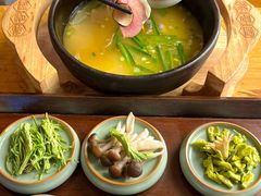 -桥香园过桥米线(国贸店)