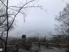 -灵岩山风景区