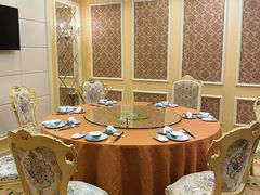 -汕头金海湾大酒店(万象城店)