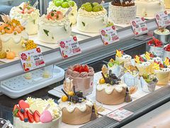 -花花卷卷·鲜食蛋糕(静安久光百货店)
