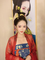 -盘子女人坊古装写真摄影(厦门总店)