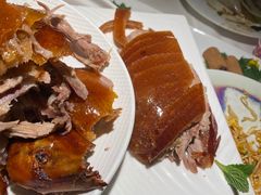 -贝勒爷·酥不腻烤鸭