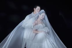 点击看大图 -挪娅婚纱摄影皇家会所