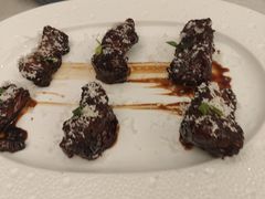 -品海楼·大连海胆锅贴馆(东港店)