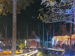 -二荆条·蜀鲜汇城市森林火锅