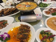 -满园春酒楼(庐江路店)