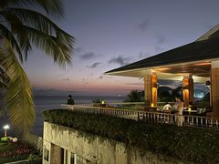 -日落吧·海景咖啡厅·餐酒吧·鸡尾酒·下午茶·乐队表演·浪漫夕阳·三亚文华东方酒店