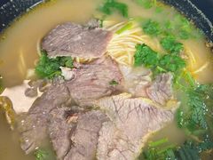 -俊杰拉面馆
