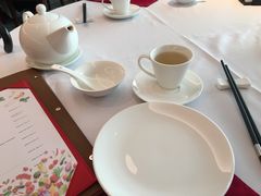 餐具摆设-粤财皇冠假日酒店·彩华轩中餐厅