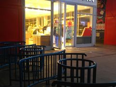 门面-面包新语(无锡M会员店)