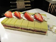 甜品-广州花园酒店-凌璇阁360度高空海鲜自助餐CAROUSEL