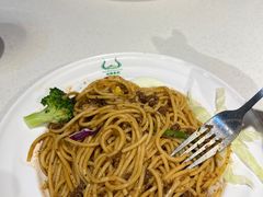 -汤姆家的牛排意面披萨(新城市广场店)
