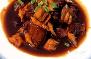Braised Pork with Bamboo Shoots