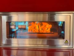 -城市大道红炉披萨烘焙坊