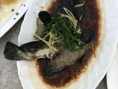 -四川小胡子海鲜(丁村万人海鲜广场店)