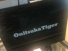 -Onitsuka Tiger(上海久光百货店)