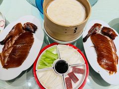 卦炉烤鸭-四世同堂·京菜·烤鸭(双井店)