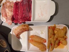 -山焱·炭火自助烤肉(周浦万达店)