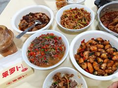 -笨罗卜浏阳菜馆(太平街店)