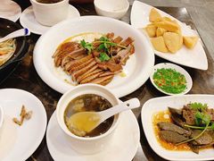 -陆记鹅庄·潮汕菜·狮头鹅(大仟里店)