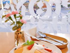 草莓舒芙蕾松饼-WOKKA by艮上(中海环宇荟店)