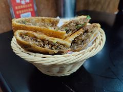 牛肉盒-方中山胡辣汤(正光路店)