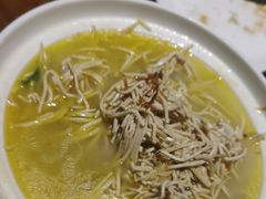 -金枝玉叶上海人家食府(三里河店)