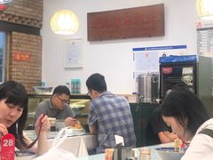 -秦香陕西食府(华贸天地店)