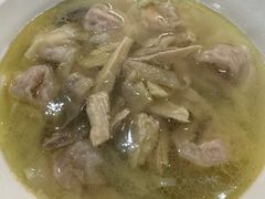 冬菇鸡饺-刘鸿盛(罍街店)
