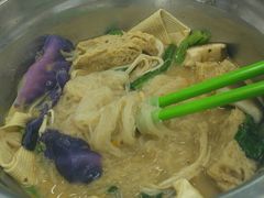 -北京外国语大学东院食堂