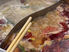 -周良天山牛杂城(天山路总店)
