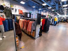 -上品折扣(回龙观店)