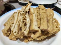 -四点金粥底火锅(沂州里店)