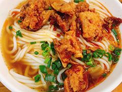 红烧排骨粉-常德津市牛肉粉(兴南大道店)